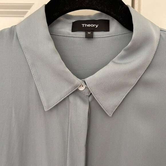 Theory silk shirt in cloud blue color | Size: M - Picture 5 of 6